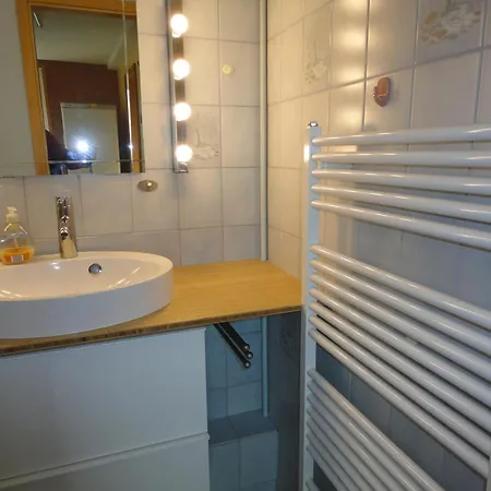 Haus Sandra 5 Mit Terrasse, Parkplatz, Fahrradgarage, Trampolin, Tischtennis *