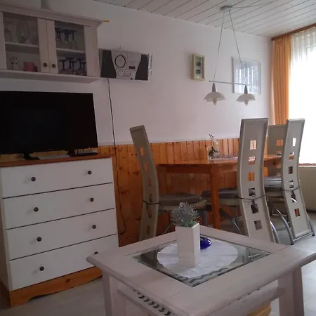 Haus Sandra 5 Mit Terrasse, Parkplatz, Fahrradgarage, Trampolin, Tischtennis * 达默